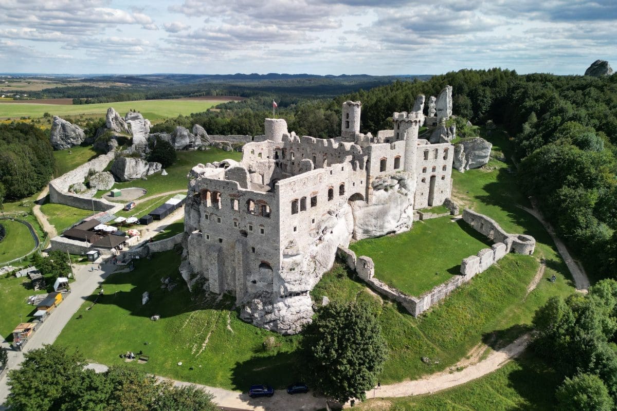 Ruiny Zamku Ogrodzeniec